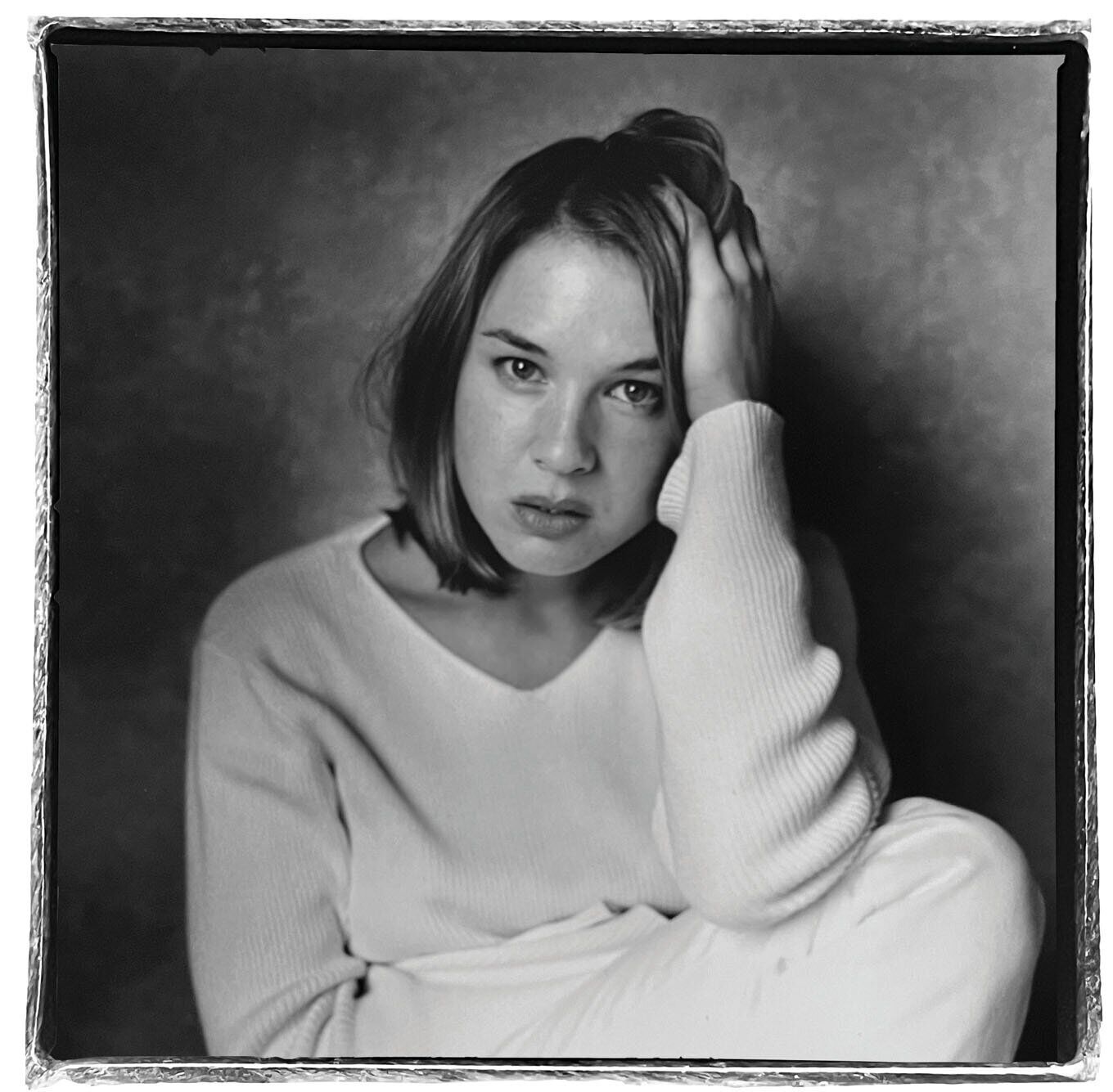 RENEEZELLWEGER.jpg